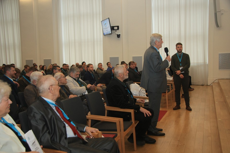 středa 27. listopadu 2024 14:04:28