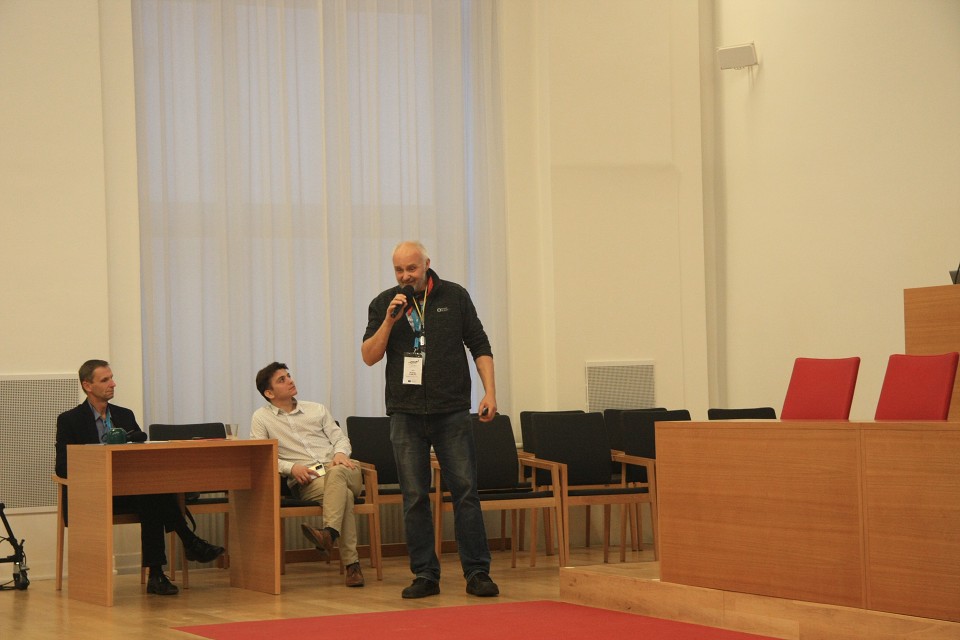 středa 27. listopadu 2024 17:57:15